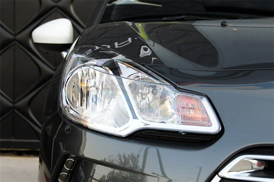 2012款DS3 1.6L自动时尚版