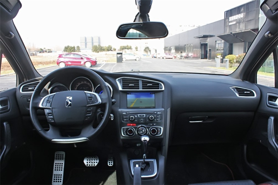 2012DS4 1.6TԶ°