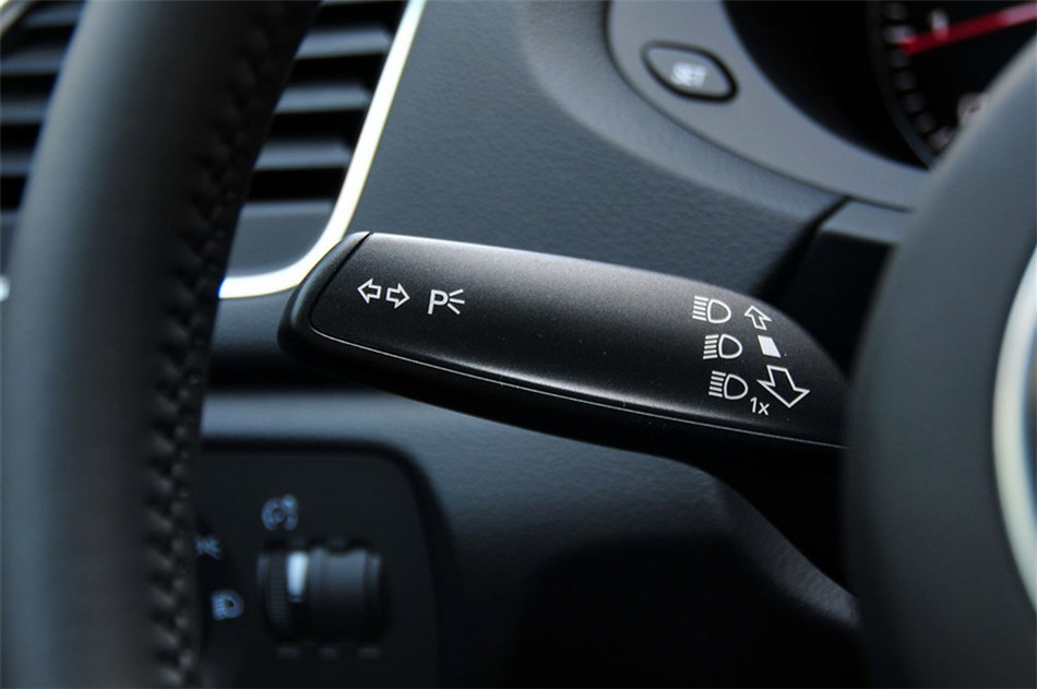 2012款 35 TFSI舒适型 内饰