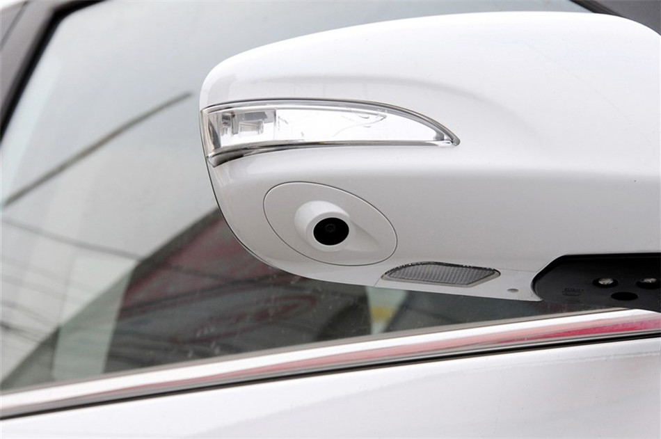 2014款 1.5L MT 豪华型