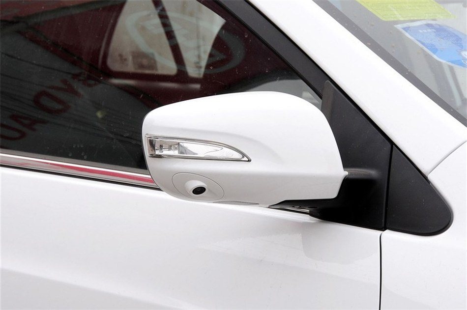 2014款 1.5L MT 豪华型