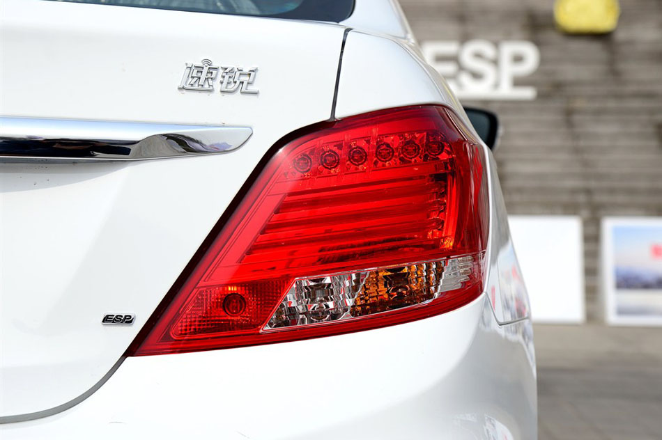 2015款 1.5L 手动豪华型 细节