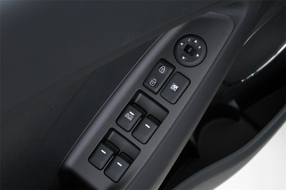 K3 2013 1.6L AT GLS ռ