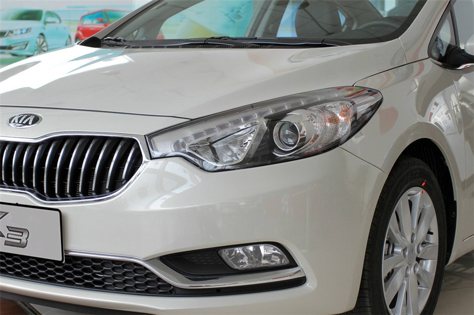 起亚K3 2013款 1.6L AT GLS 细节