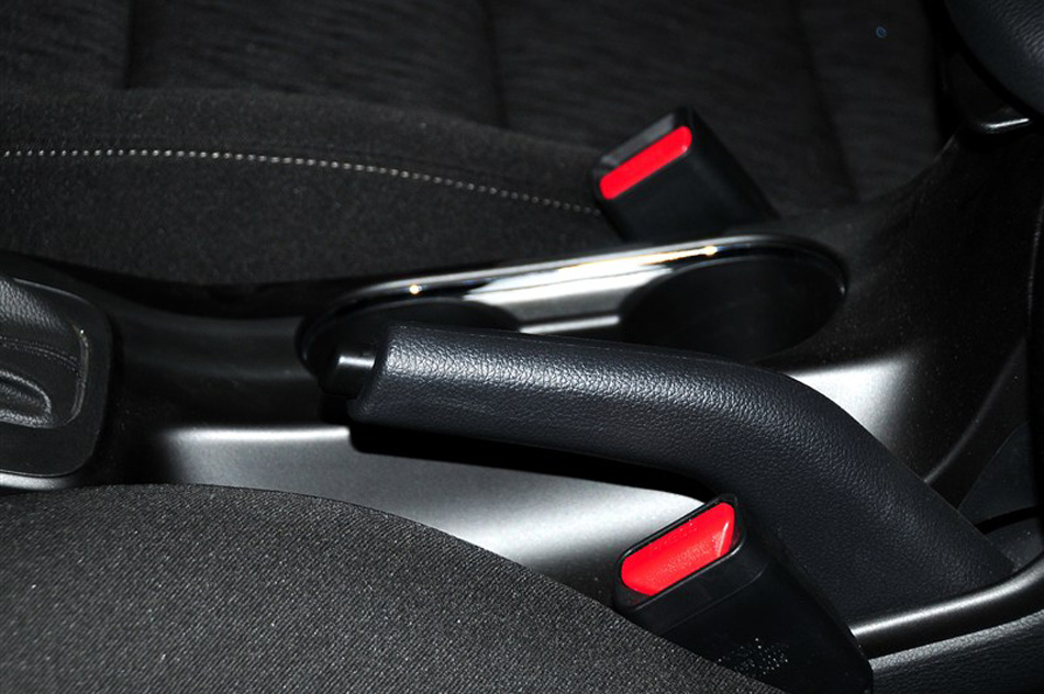 起亚K3 2013款 1.6L AT GLS 内饰