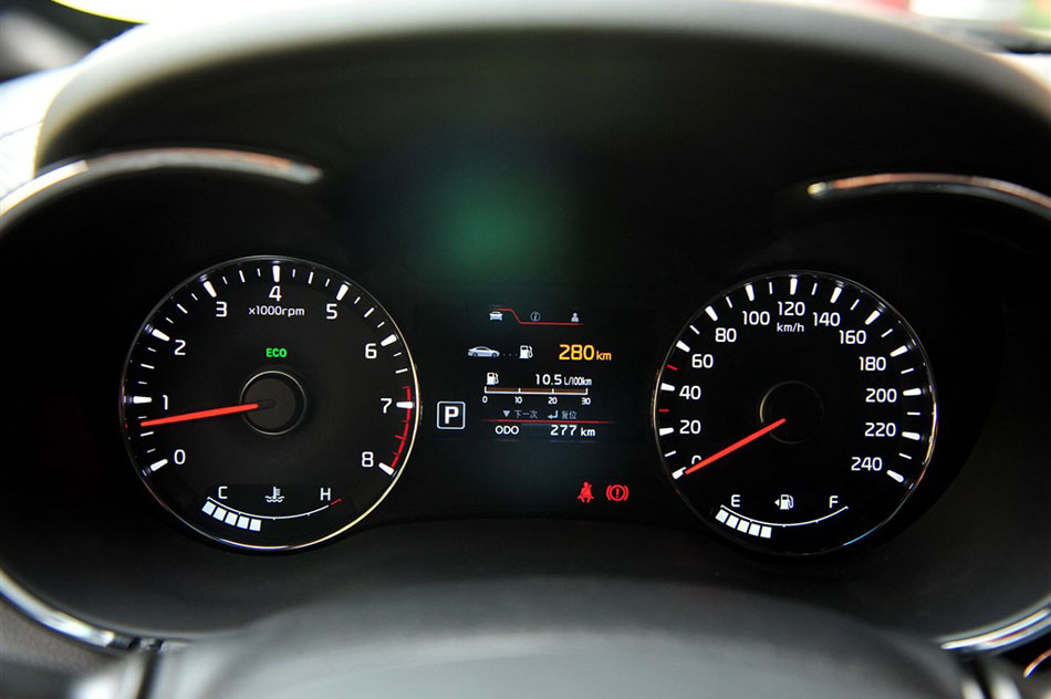 起亚K3 2012款 1.8L AT Premium 内饰