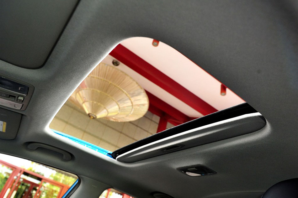 起亚K3 2012款 1.8L AT Premium 空间