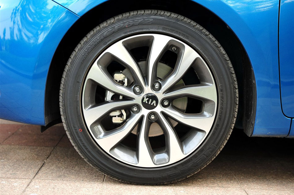 起亚K3 2012款 1.8L AT Premium 细节