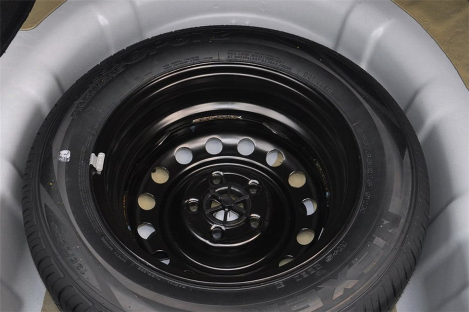 2015款 1.6L AT GLS 其他