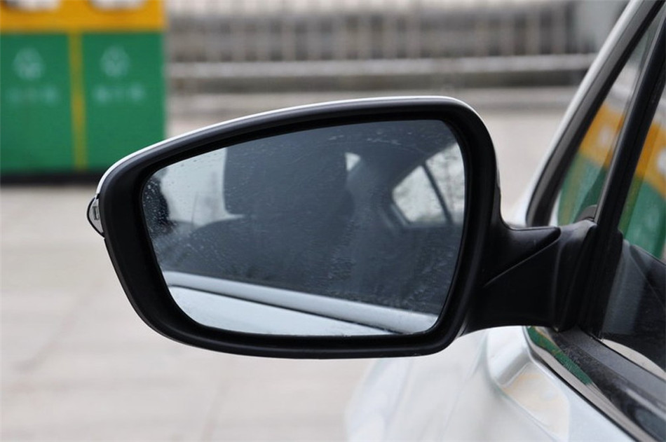 2015款 1.6L AT GLS 其他