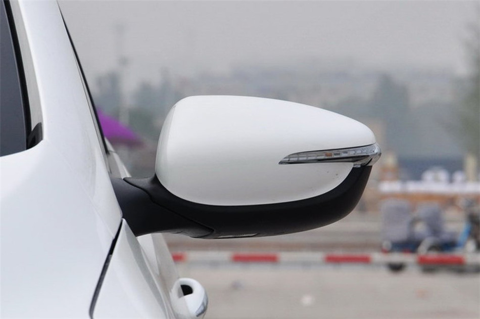 2015款 1.6L AT GLS 其他