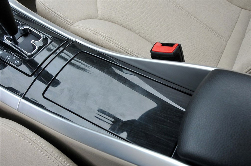 2012款 2.0L AT 舒适型 内饰