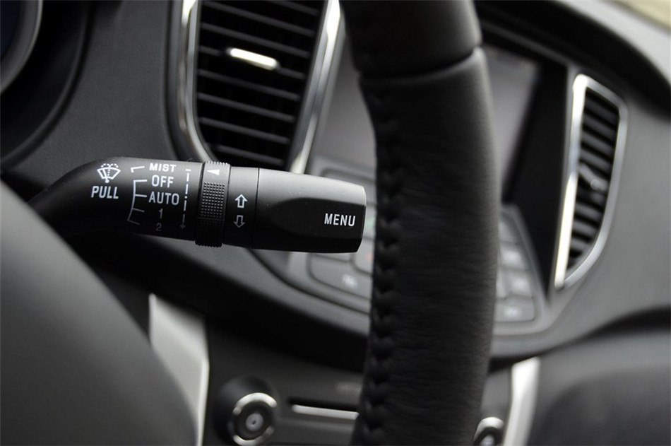 2014款 1.8T AT 豪华型