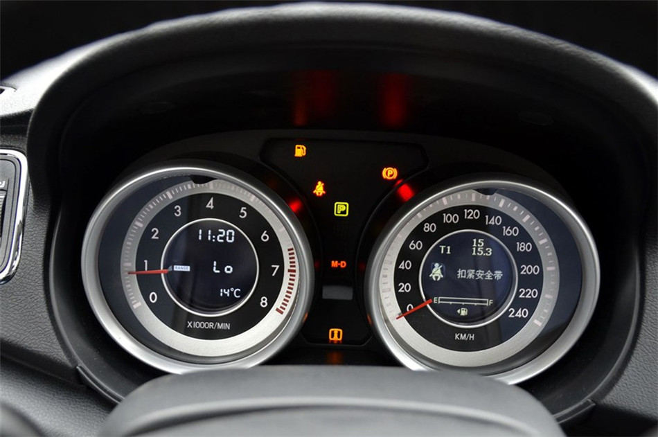 2014款 1.8T AT 豪华型
