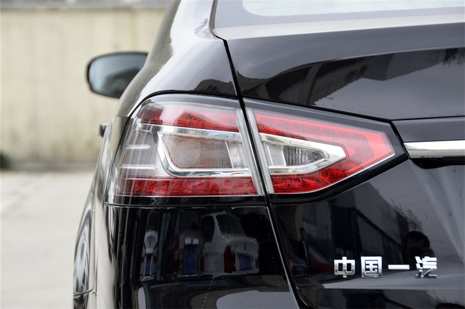 2014款 1.8T AT 豪华型