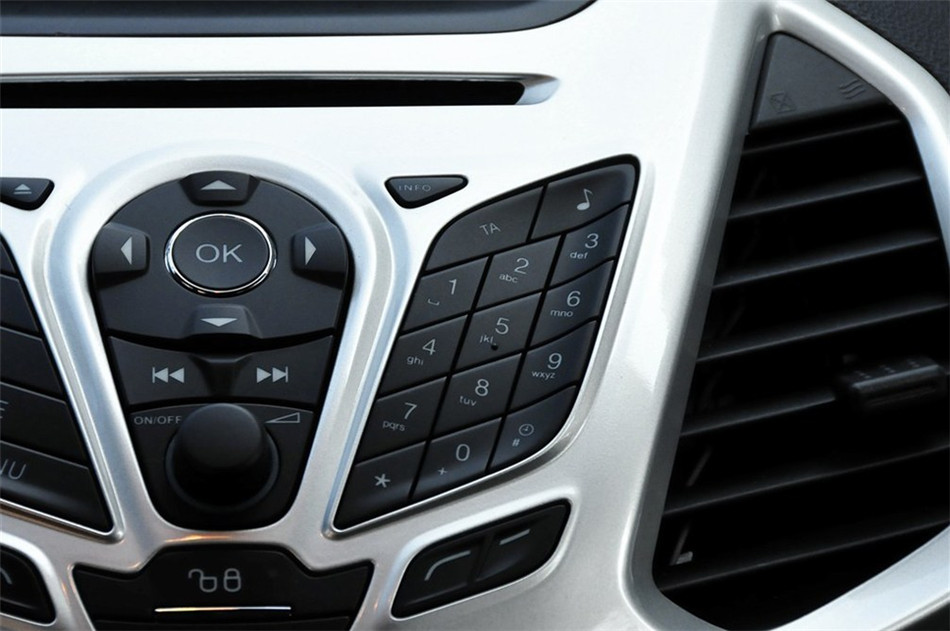 2013款 1.0L GTDi MT 尊贵型 内饰