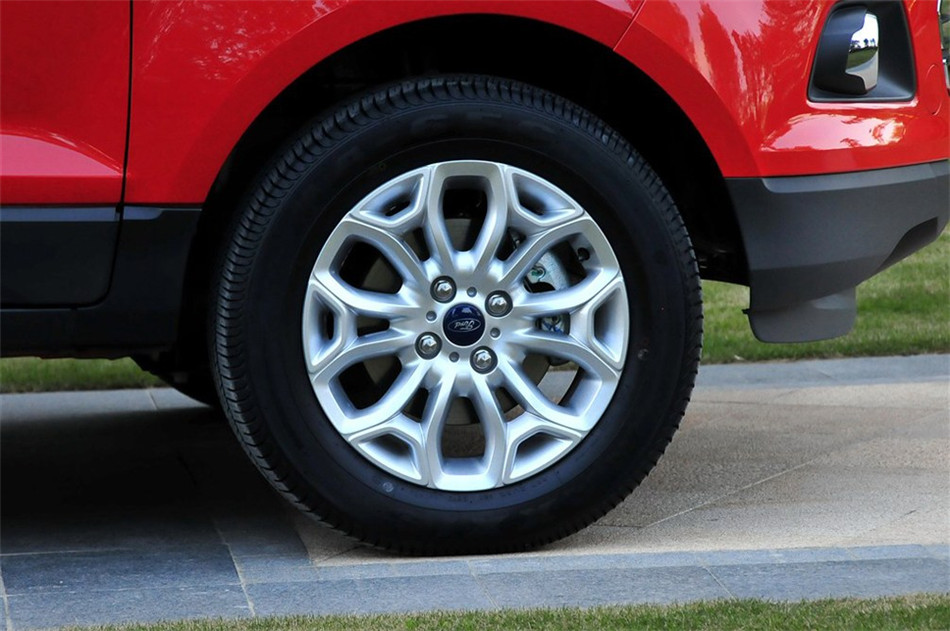 2013款 1.0L GTDi MT 尊贵型 其他