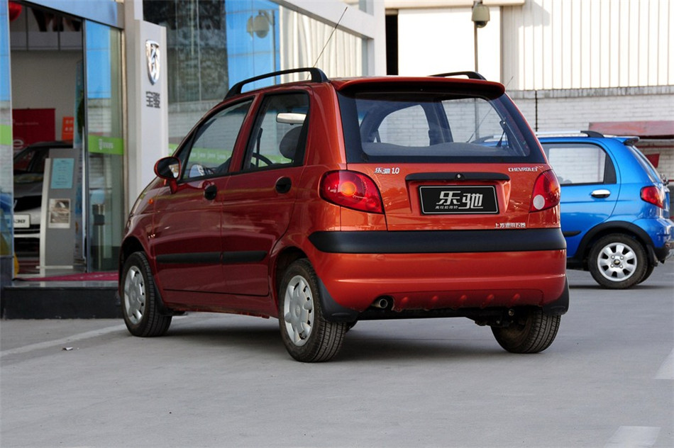 乐驰 2012款 1.0L MT P-TEC标准型 