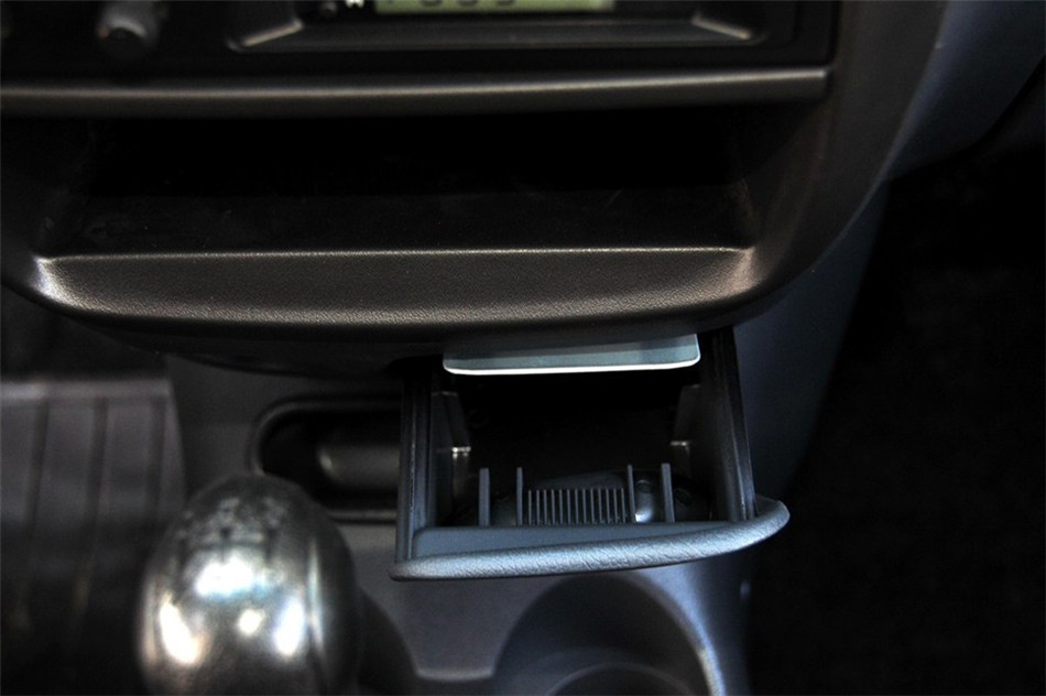 乐驰 2012款 1.0L MT P-TEC标准型 