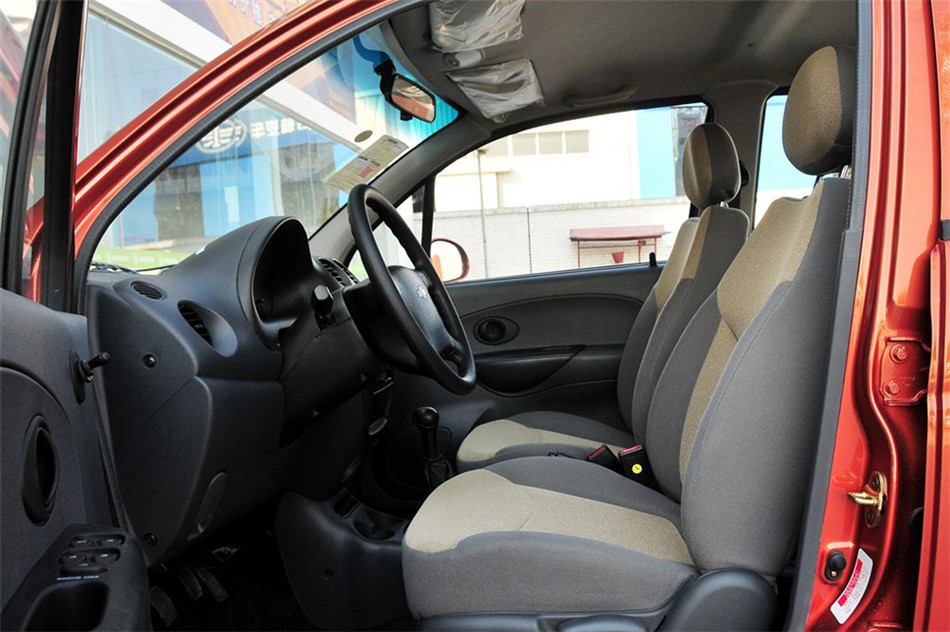 乐驰 2012款 1.0L MT P-TEC标准型 