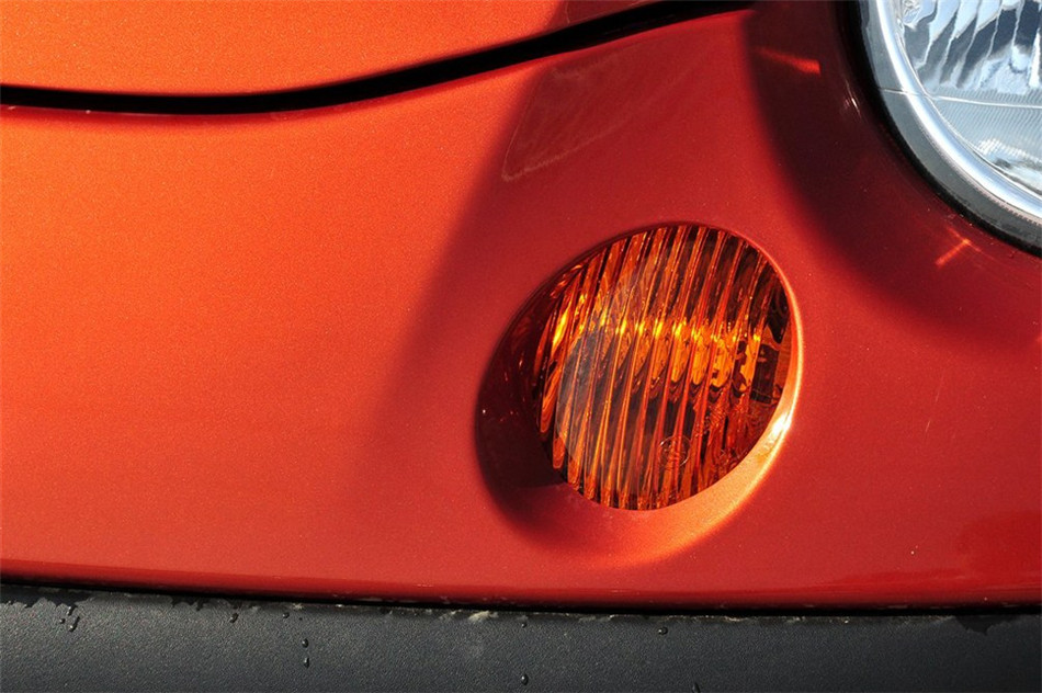 乐驰 2012款 1.0L MT P-TEC标准型 