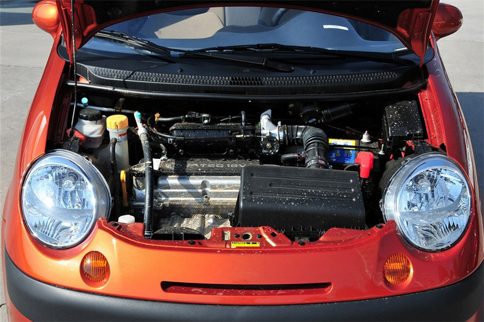 乐驰 2012款 1.0L MT P-TEC标准型 