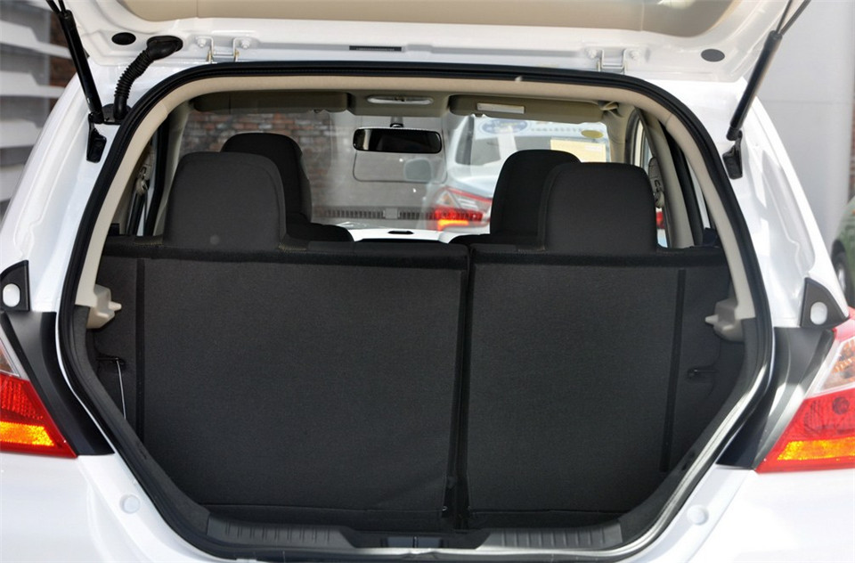 2013款 1.6L AT 时尚版