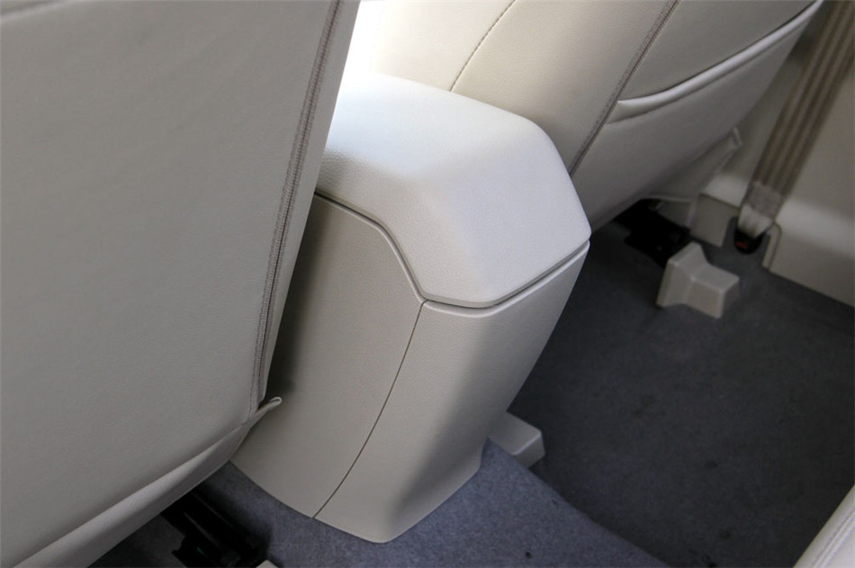 2012 1.5L MT 콢 οռ