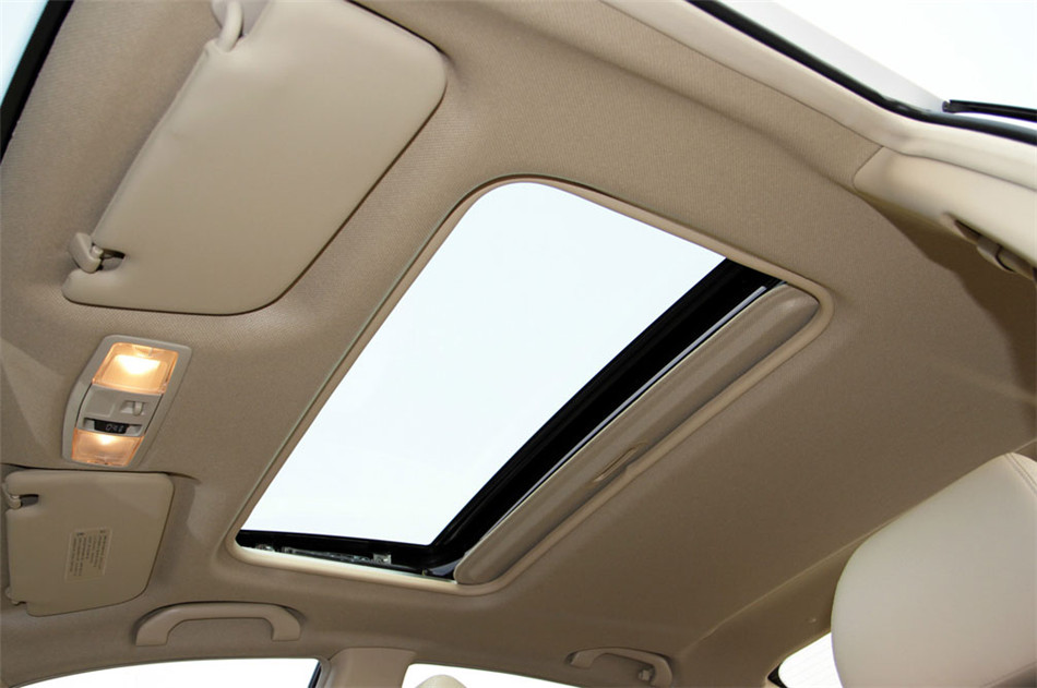 2012 1.5L MT 콢 οռ