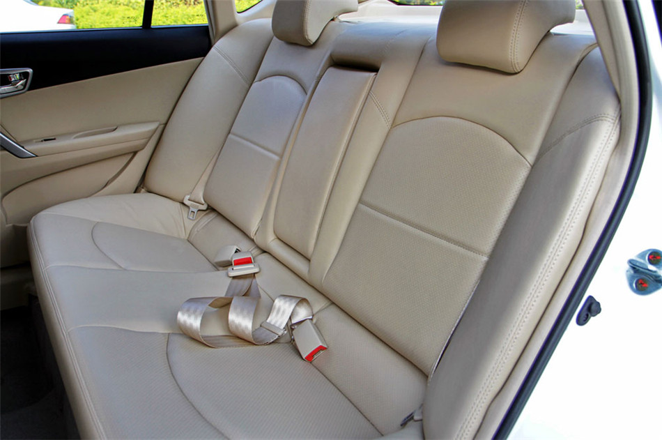 2012 1.5L MT 콢 οռ