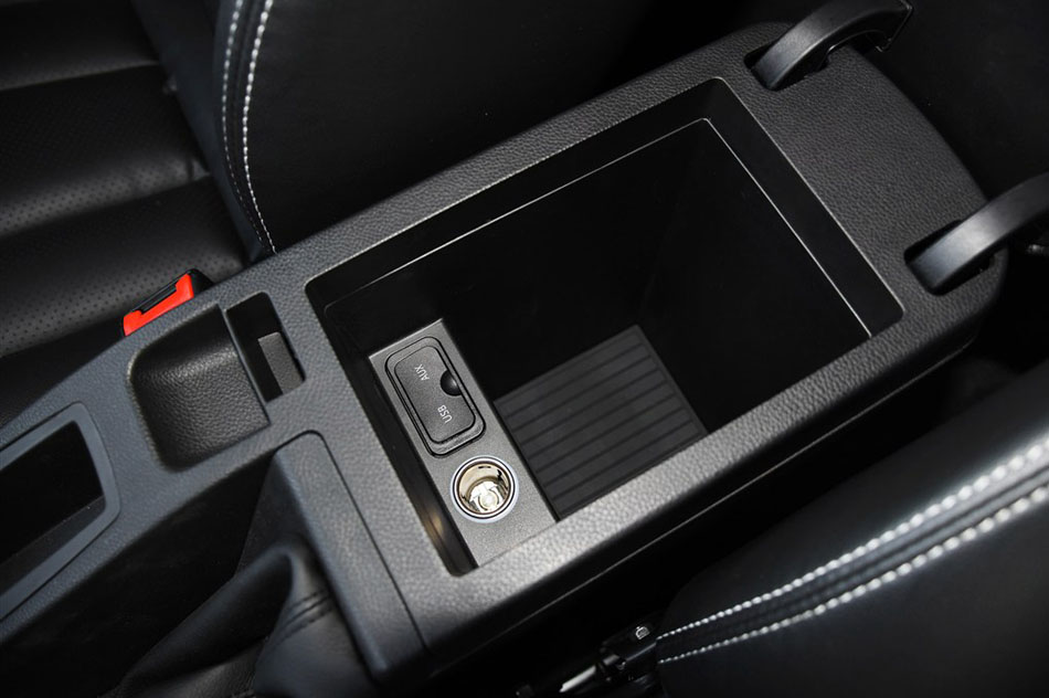 2015 plus 1.5L ֶȤ οռ