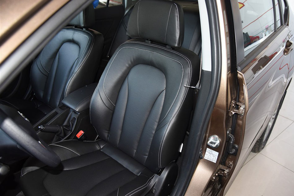 2015 plus 1.5L ֶȤ οռ