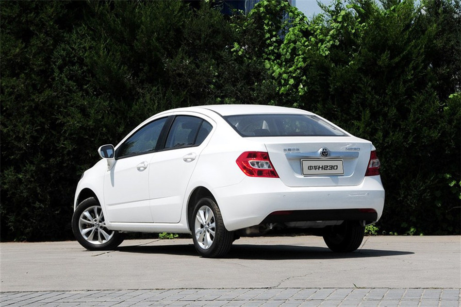 中华H230 2012款 1.5L MT 精英型 