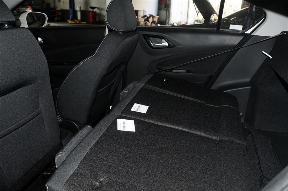 2012款 1.5L MT 精英型 外观