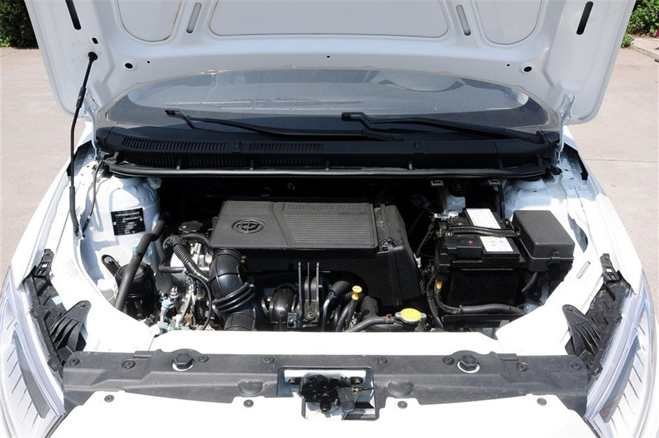 2012款 1.5L MT 精英型 外观