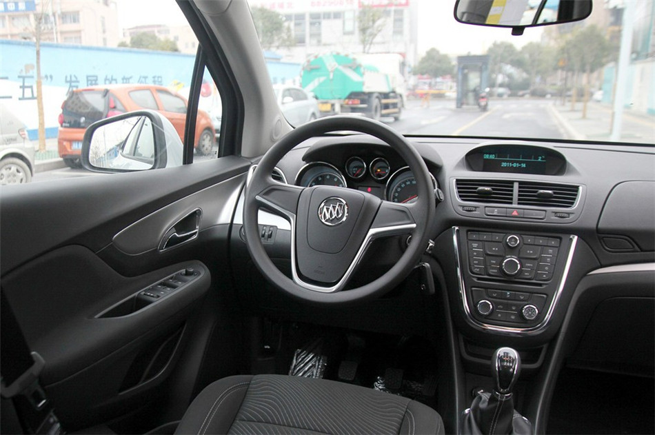 2013款 1.4T MT 两驱 进取型 内饰
