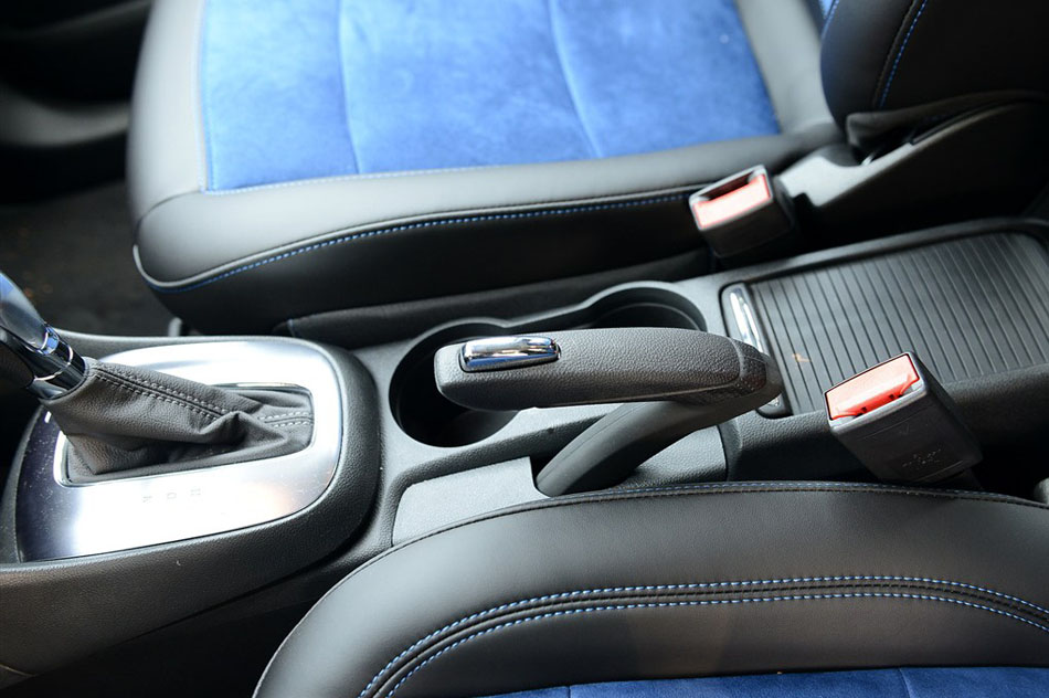 2015款 1.4T 自动两驱都市领先型 内饰