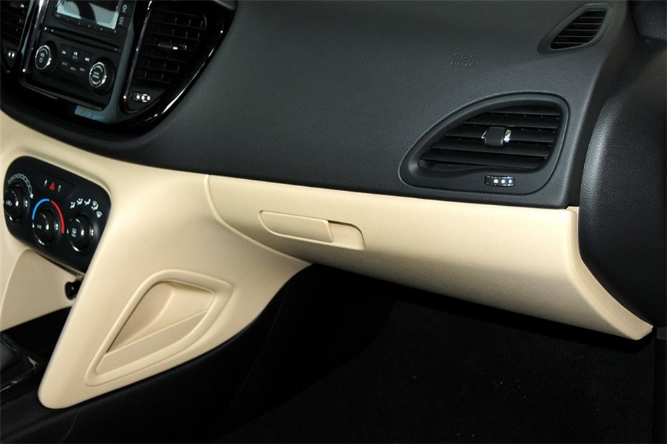 菲翔 2012款 1.4T MT 悦享版 内饰