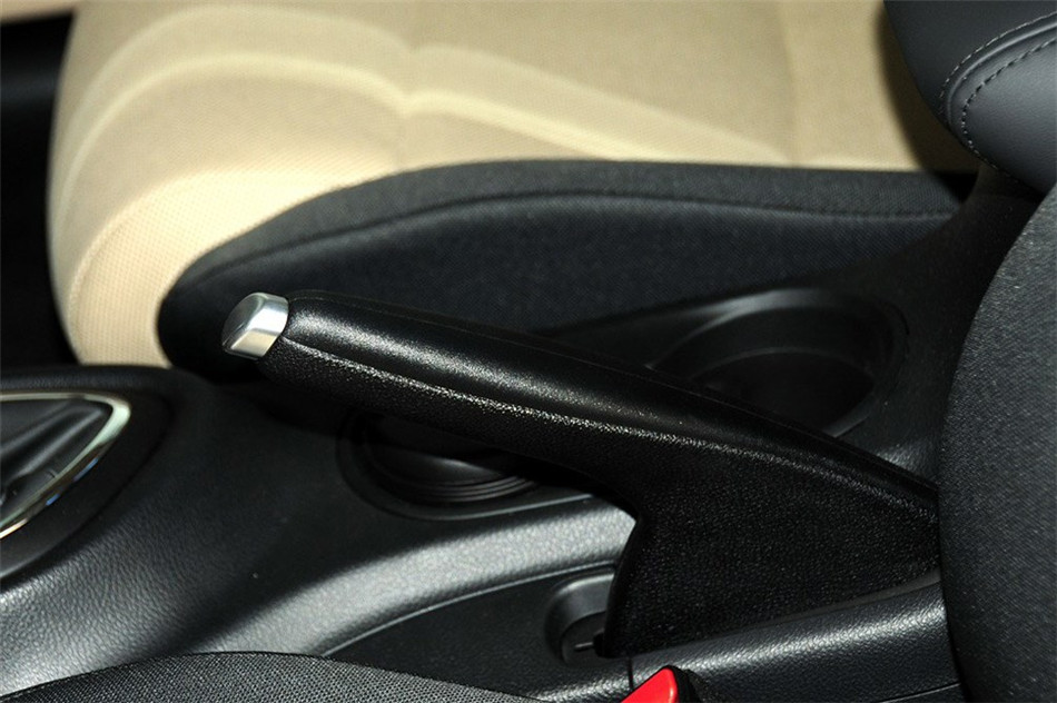 菲翔 2012款 1.4T MT 悦享版 内饰