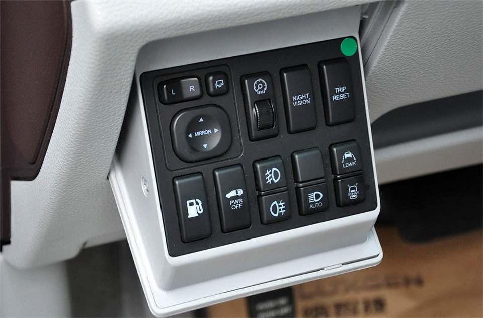 2.2T AT 专属旗舰版