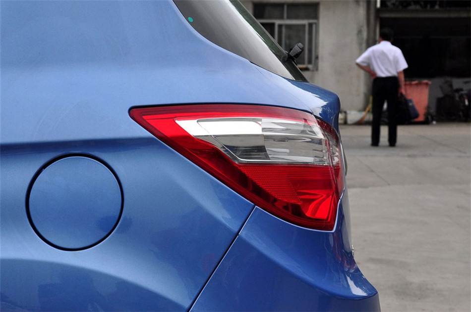 2012款 1.6L MT 豪华型 其他