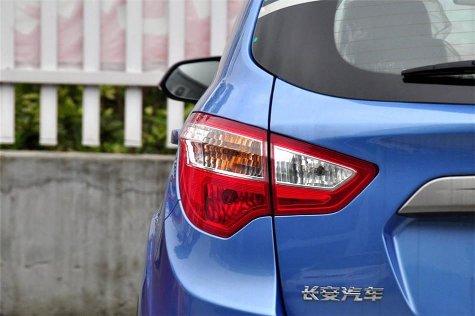 2012款 1.6L MT 豪华型 其他