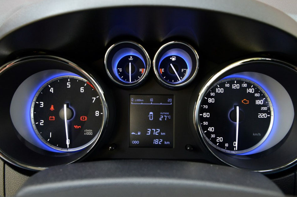 2016款 1.5T 手动豪华运动型 内饰