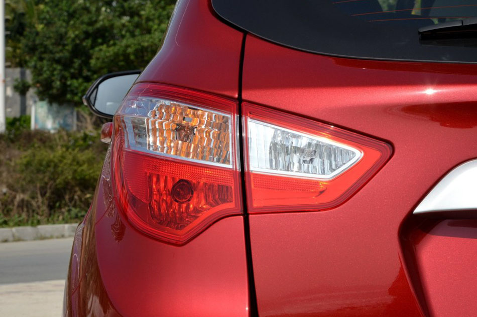 2016款 1.5T 手动豪华运动型 细节