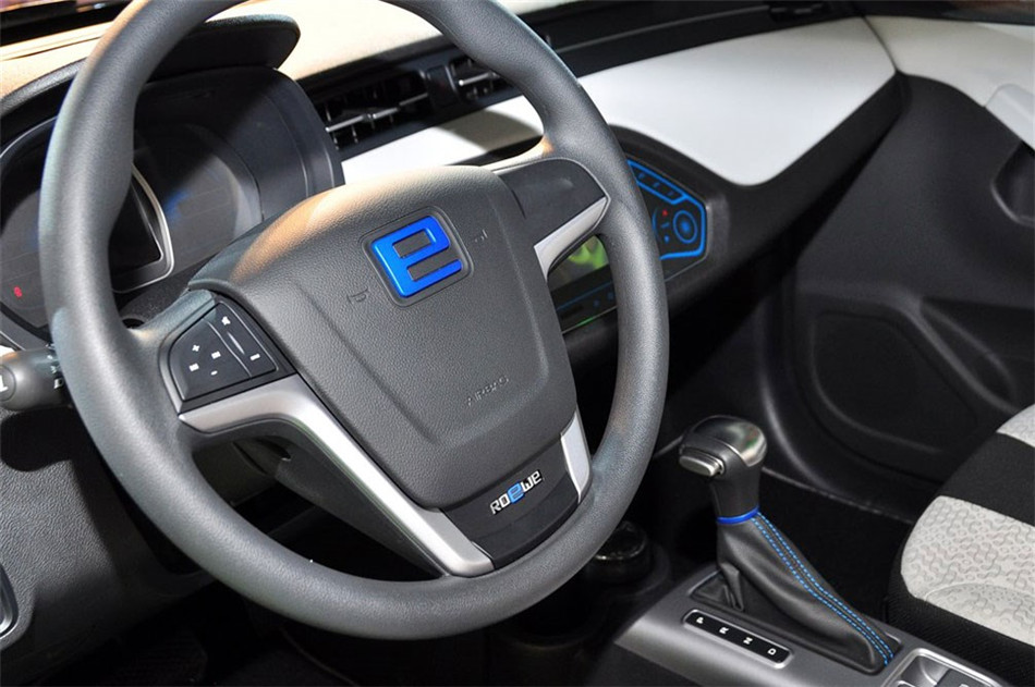 荣威E50 2013款 基本型 内饰