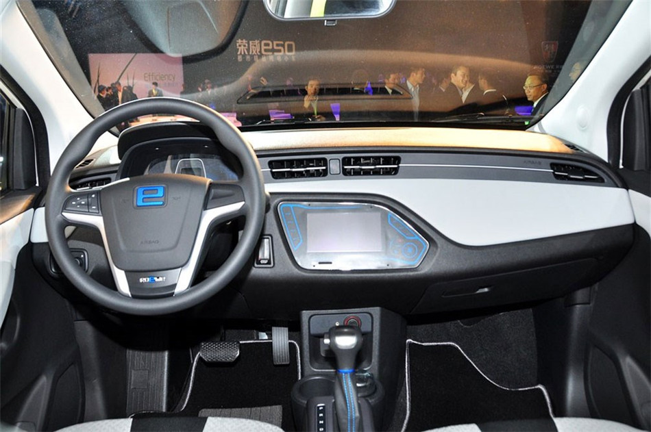 荣威E50 2013款 基本型 内饰