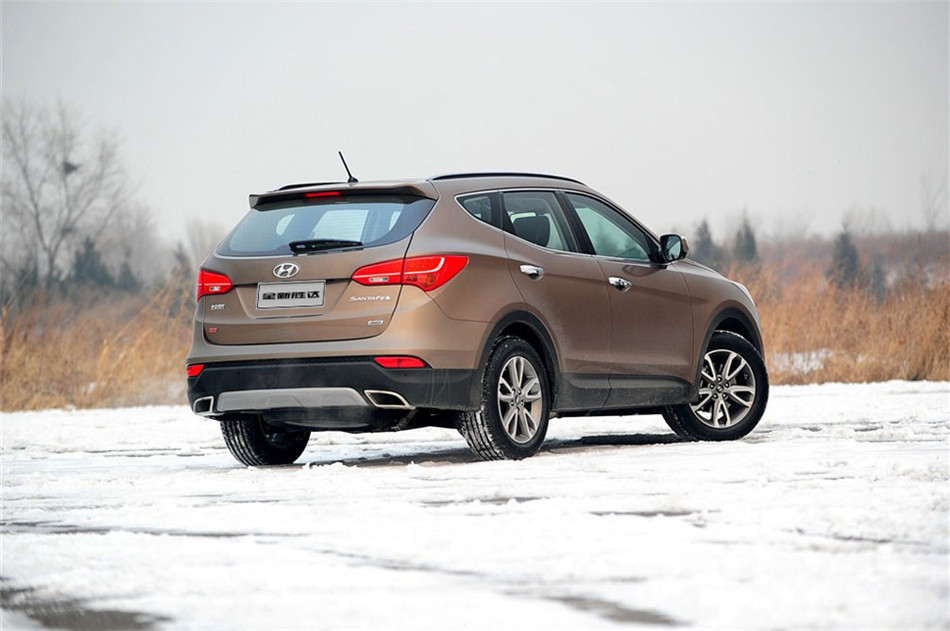 2013款新胜达2.4L自动四驱GLS