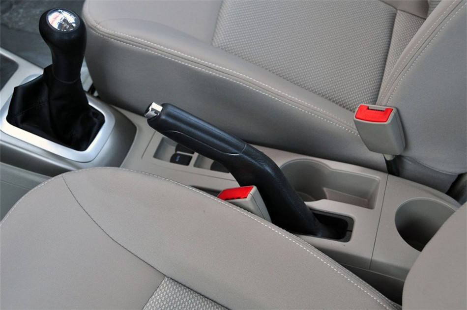 2012款 1.3L MT 舒适型 内饰