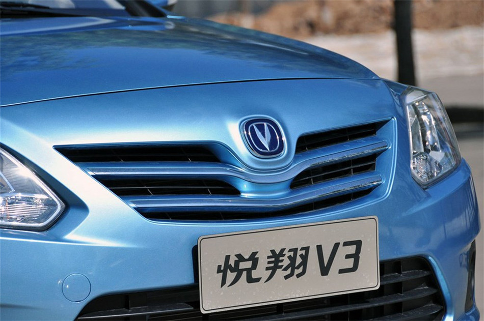 2012款 1.3L MT 舒适型 其他