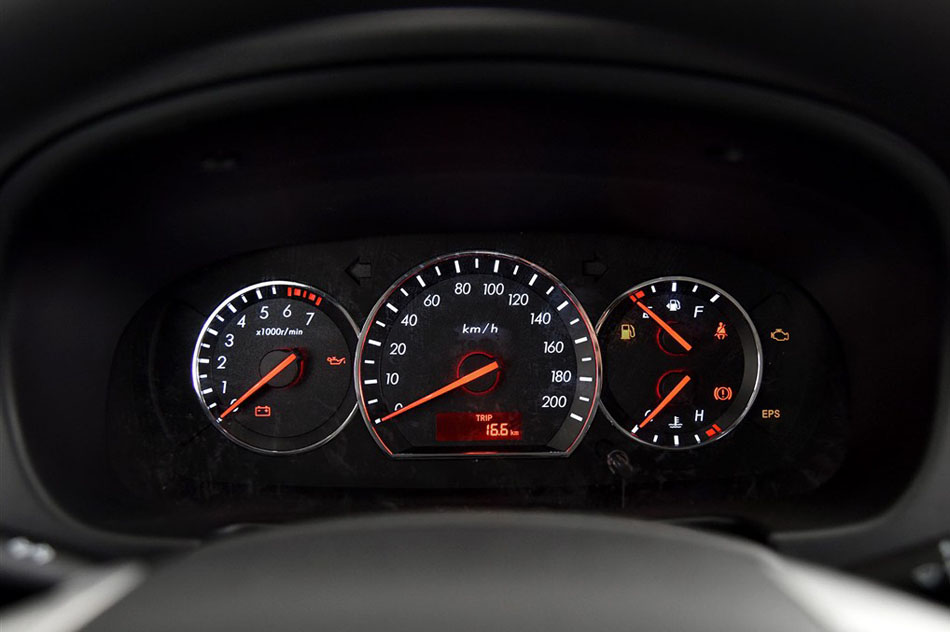 2015款 1.4L 手动美满型 内饰